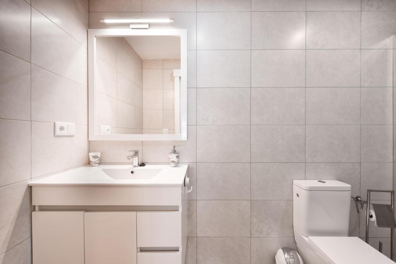 Cozy 3 Bed Apartment In The Heart Of Alicante Ngoại thất bức ảnh